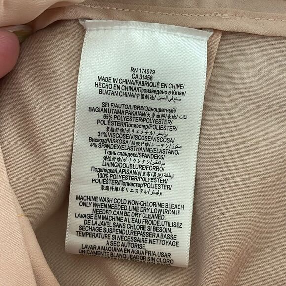 BCBGMAXAZRIA Women's Cropped Straight Leg Pants | pink | size XS - Picture 7 of 8